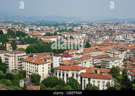 Stadtbild, Unterstadt, Bergamo, Lombardei, Italien Stockfoto