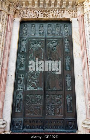 Eingang, Tür, Santa Maria Assunta, Dom, Siena, Toskana, Italien Stockfoto