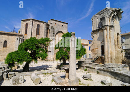 Abtei Kirche Saint Gilles, kreisförmige Treppe ' Vis de St Gilles, Saint Gilles du Gard, Way of St. James, Languedoc-Roussillon, Frankreich / Schraube von St. Gilles, St. Aegidius, Ancienne Abbatiale Stockfoto