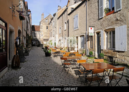Lane, Ortsgeschichte, Yonne, Avallon, Burgund, Frankreich / Bourgogne, Noyers-Sur-Serein Stockfoto
