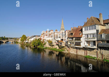 Creuse Fluss, Argenton-Sur-Creuse, Chateauroux, Indre, Frankreich / Bourgogne, Noyers-Sur-Serein Stockfoto