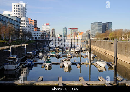 Medienhafen Bezirk, Hafen, Marina, Düsseldorf, Nordrhein-Westfalen, Deutschland / Düsseldorf Stockfoto