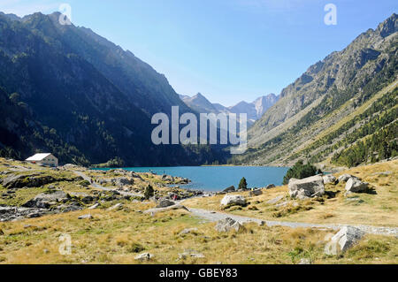 Lac de Gaube, Bergsee, Cauterets, Midi Pyrenees, Pyrenäen, Departement Hautes-Pyrénées, Frankreich Stockfoto