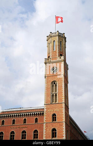 Alte post-Gebäude, Flagge, Hamburg, Deutschland Stockfoto