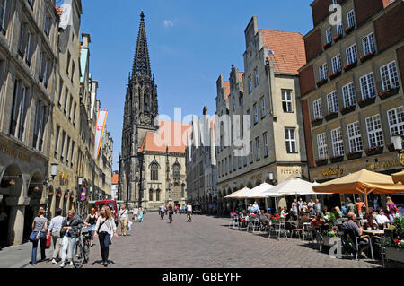 St. Lamberti Kirche, Lamberti, Kirche, Prinzipalmarkt, Straße, Münster, Münsterland, Nordrhein-Westfalen, Deutschland / Münsterland, Münster Stockfoto