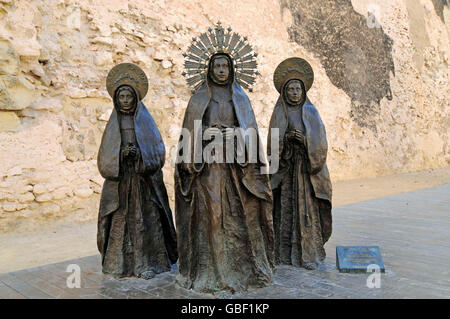 Die drei Marien, Gruppe von Skulpturen, Bildhauer Juan Jose Quiros, Elche, Provinz Alicante, Spanien, Europa Stockfoto