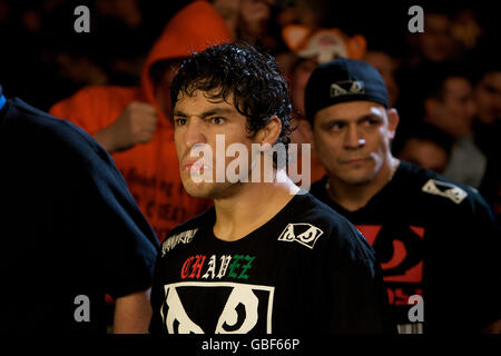 Sport - Ultimate Fighting Championship 95 - die O2 Arena. Mexikos Diego Sanchez während der UFC 95 bei der O2, London. Stockfoto