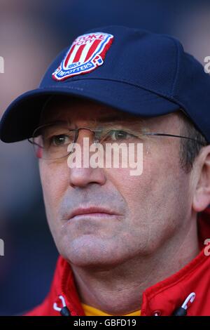 Fußball - Barclays Premier League - Aston Villa gegen Stoke City - Villa Park. Tony Pulis, der Manager von Stoke City Stockfoto