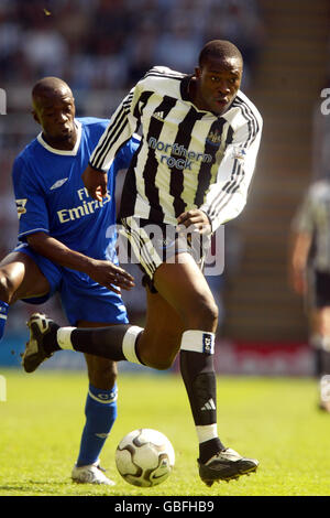 Fußball - FA Barclaycard Premiership - Newcastle United / Chelsea. Shola Ameobi, Newcastle United Stockfoto