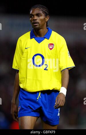 Fußball - FA Barclaycard Premiership - Portsmouth / Arsenal. Nwankwo Kanu, Arsenal Stockfoto