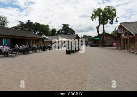 Trentham Gardens Eingangshof Stockfoto