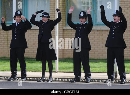 William Bewertungen Polizei Parade vorbei Stockfoto