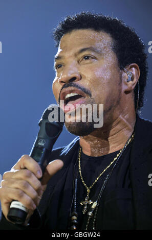 Lionel Richie im Konzert in der MEN Arena, Manchester. Stockfoto