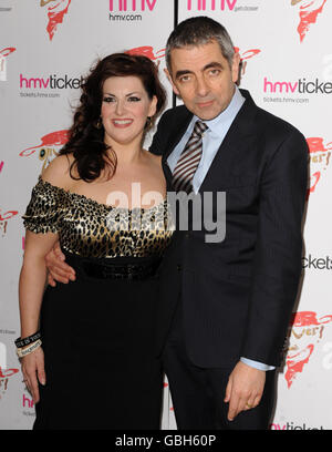 Rowan Atkinson und Jodie Prenger CD Signieren - London Stockfoto