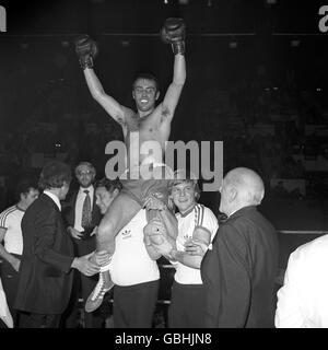 Boxen - Europameistertitel im Mittelgewicht - Alan Minter V Gratien Tonna - Empire Pool - Wembley Stockfoto