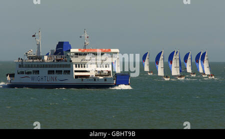 Lager - Boote im Solent Stockfoto