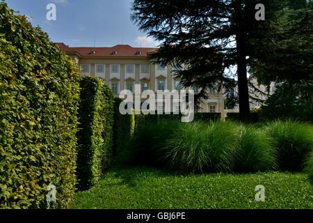 Liechtenstein Stadtpalais und englischen Garten in Wien, Österreich Stockfoto