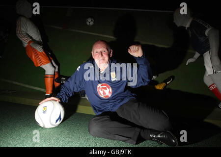 Fußball - Scotland Legends Photocall - Scottish Football Museum. Die schottische Legende Archie Gemmill, die beim Weltcup-Finale 1978 in Argentinien im Hampden Park, Glasgow, gegen Holland traf. Stockfoto