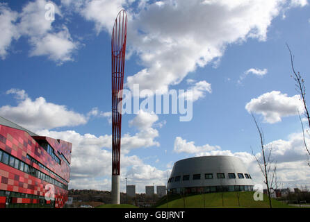 Der Aspire Tower am Jubille Campus, Nottingham University, ist Großbritanniens größtes freistehendes Kunstwerk Stockfoto