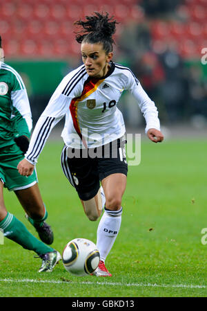 Fatmire Bajramaj, internationalen Frauenfußball übereinstimmen, Deutschland - Nigeria 8:0, BayArena, Leverkusen, Nordrhein-Westfalen Stockfoto