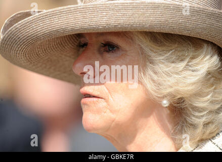 Pferderennen Sie - Frühjahrstagung - Epsom Downs Racecourse Stockfoto