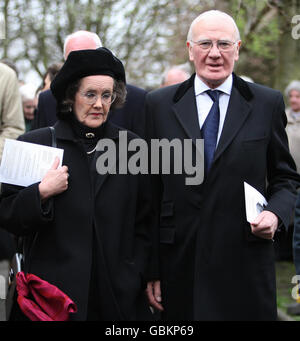 Sir Neil MacCormick Beerdigung Stockfoto