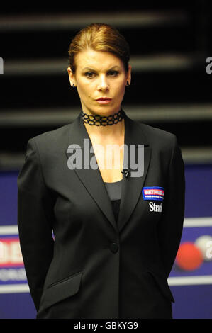 Snooker - Betfred.com Snooker-WM - Tag 12 - Crucible Theatre Stockfoto