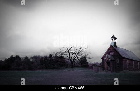 Geisterhaus mit Horror-Atmosphäre Stockfoto