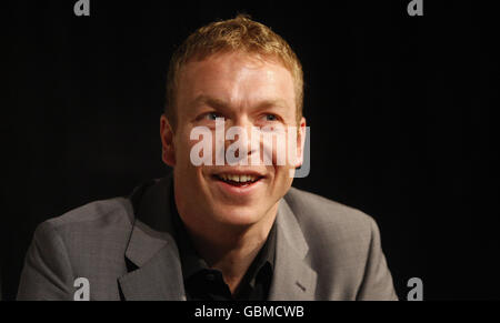 Sir Chris Hoy im Vorfeld einer Spendenveranstaltung für Krebsforschung im Edinburgh Sheraton Grand Hotel in Edinburgh, Schottland. Stockfoto