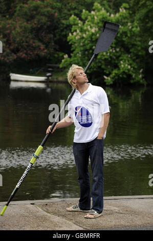 -Andrew Hodge Trainingseinheit - Molesey Boot Ruderclub Stockfoto