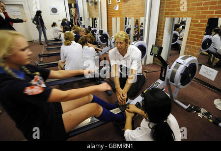 -Andrew Hodge Trainingseinheit - Molesey Boot Ruderclub Stockfoto