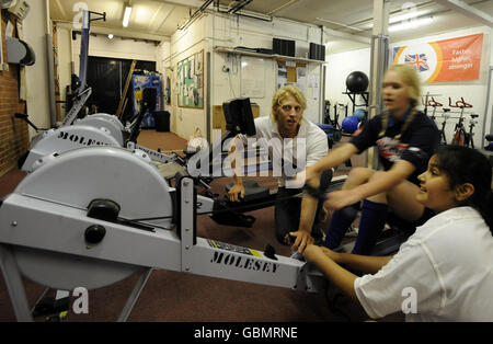 -Andrew Hodge Trainingseinheit - Molesey Boot Ruderclub Stockfoto