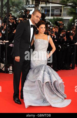 Eva Longoria Parker und Tony Parker bei der Premiere von Bright Star im Palais de Festival während der 62. Filmfestspiele von Cannes, Frankreich. Stockfoto