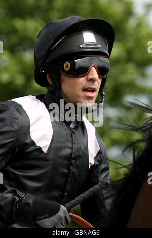 Pferderennen - betinternet Day - Newmarket Racecourse. Alan Munro, Jockey Stockfoto