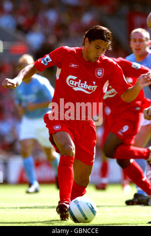 Fußball - FA Barclays Premiership - Liverpool / Manchester City. Milan Baros, Liverpool Stockfoto