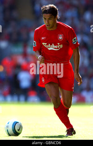 Fußball - FA Barclays Premiership - Liverpool / Manchester City. Milan Baros, Liverpool Stockfoto