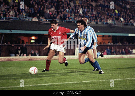 Fußball - Rumbelows Cup - 4. Runde - Coventry City V Nottingham Forest Stockfoto