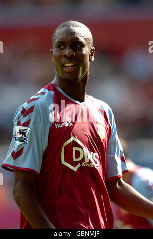 Fußball - FA Barclays Premiership - Aston Villa V Southampton Stockfoto