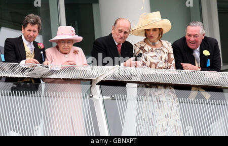 Horse Racing - die Investec Derby Festival - Investec Derby Day - Epsom Racecourse Stockfoto