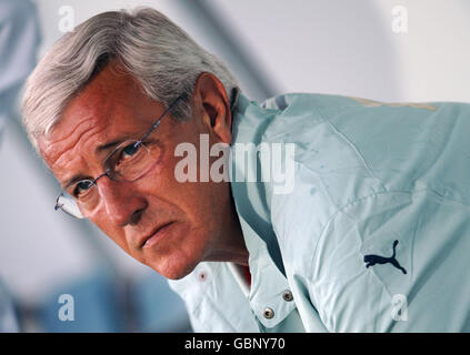 Italiens Trainer Marcello Lippi während des Internationalen Freundschaftskampfes im Stadion Arena Garibaldi, Pisa, Italien. Stockfoto