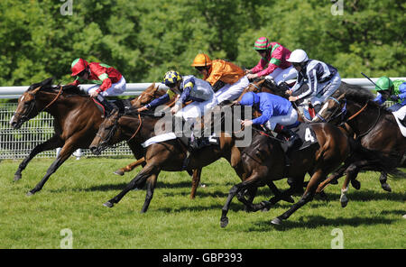 Pferderennen - Goodwood Rennbahn Stockfoto