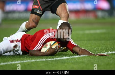 Ugo Monye, der britische und irische Löwe, geht für ihn rüber Zweiter Versuch Stockfoto