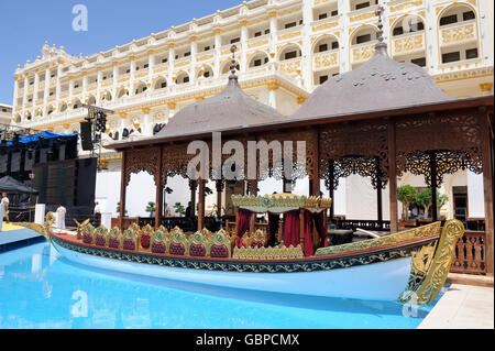 Mardan Palace Grand Opening - Türkei. Allgemeiner Blick vor der Eröffnungsparty des Hotels Mardan Palace in Antalya, Türkei. Stockfoto