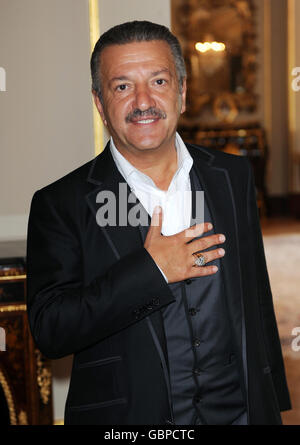 Der Eigentümer Telman Ismailov vor der Eröffnungsparty des Hotels Mardan Palace in Antalya, Türkei. Stockfoto