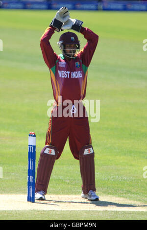 Cricket - ICC World Twenty20 Cup 2009 - Warm Up Match - Irland V West Indies - The Brit Oval Stockfoto