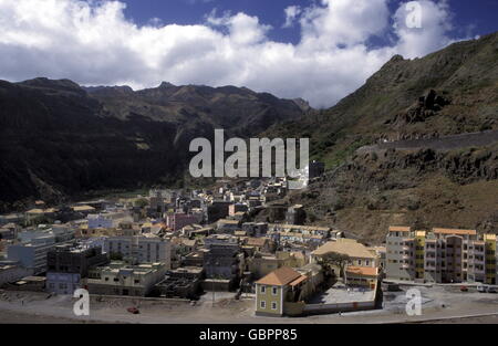 die Stadt Ribeira Grande auf der Insel Santo Antao in Kap Berde im Atlantischen Ozean in Afrika. Stockfoto