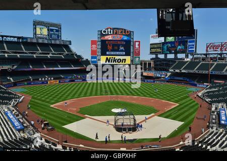 Flushing, New York, USA. 4. Juli 2016. Citi Field MLB: Eine allgemeine Ansicht innerhalb des Citi Field vor dem Hauptliga-Baseball-Spiel zwischen den Miami Marlins und die New York Mets in Flushing, New York, Vereinigte Staaten. © Hiroaki Yamaguchi/AFLO/Alamy Live-Nachrichten Stockfoto