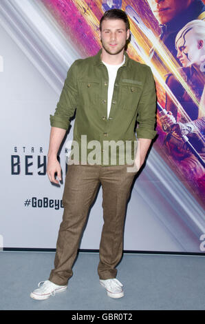 Sydney, Australien. 7. Juli 2016. Cosplayer, VIPs und Prominente kommen auf der Star Trek über Film Premiere in Sydney auf das Vergnügungsviertel stattfand. Bildnachweis: Mjmediabox/Alamy Live-Nachrichten Stockfoto