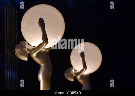 Karlovy Vary, Tschechien. 7. Juli 2016. Atmosphäre während der 51. internationalen Filmfestival Karlovy Vary in Karlsbad, Tschechische Republik, 7. Juli 2016. © Slavomir Kube es/CTK Foto/Alamy Live-Nachrichten Stockfoto