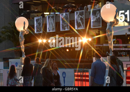 Karlovy Vary, Tschechien. 7. Juli 2016. Atmosphäre während der 51. internationalen Filmfestival Karlovy Vary in Karlsbad, Tschechische Republik, 7. Juli 2016. © Slavomir Kube es/CTK Foto/Alamy Live-Nachrichten Stockfoto